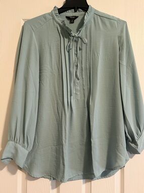 Simply Vera Vera Wang Light Blue Ruffle Tie-Neck Blouse